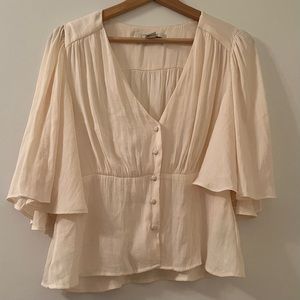 Cream Billowy Blouse 🍨✨